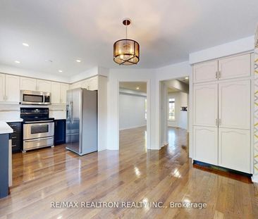 For Lease - 558 Willowick Drive, Newmarket, Ontario - Photo 6