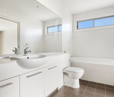 90G Delmar Parade, Dee Why NSW 2099 - House For Rent | Domain - Photo 4