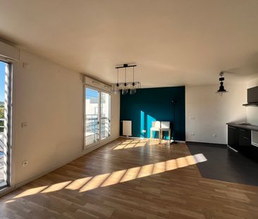 Location Appartement 3 pièces 64m² LAGNY SUR MARNE 77400 - Photo 2