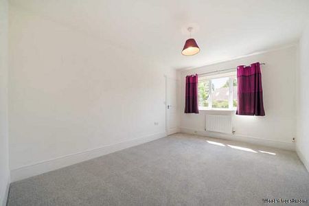 4 bedroom property to rent in Bracknell - Photo 4