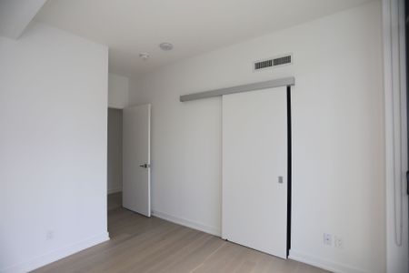 For Lease - 25 Richmond Street Unit# 2705, Toronto, Ontario - Photo 5