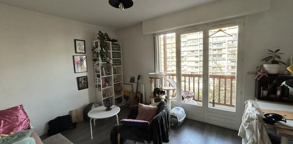 Location Appartement 1 pièce 33m² CHAMBERY 73000 - Photo 2