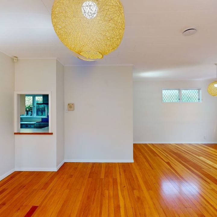 8 Richard Street, Belmont - Photo 1