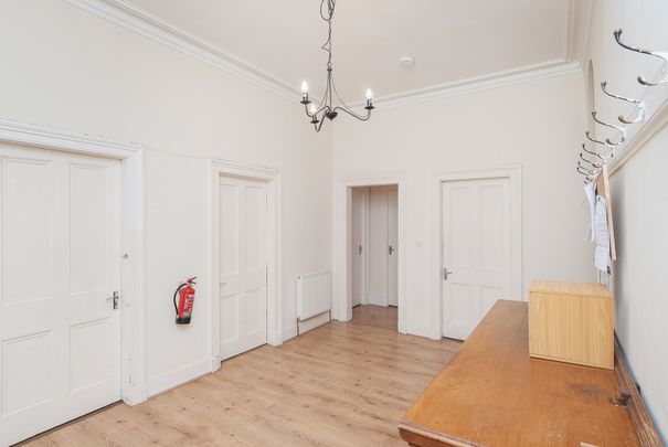 0200L - Melville Terrace, Edinburgh, EH9 1ND - Photo 1