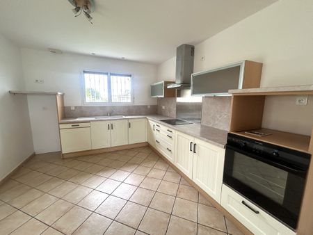 Location Maison 4 pièces 102m² HAGETMAU 40700 - Photo 5