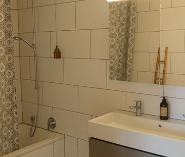 APPARTEMENT DE 3 PIÈCES À ZURICH, MEUBLÉ, TEMPORAIRE - Foto 3