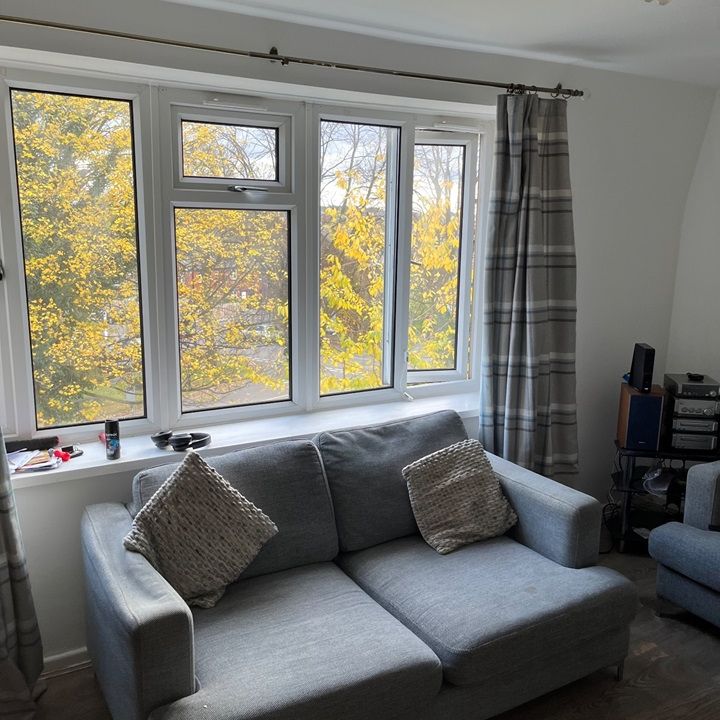 2 Bed Flat, Featherbank Lane, LS18 - Photo 1