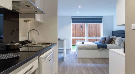 Classic Studio Plus - Photo 4