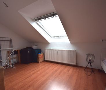 Besondere, großzügige Wohnung in prima Innenstadtlage - Photo 1