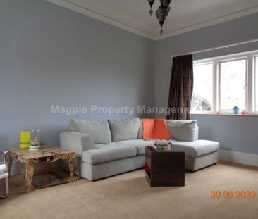 Price £1,295 pcm - Available Now - Unfurnished - Photo 2