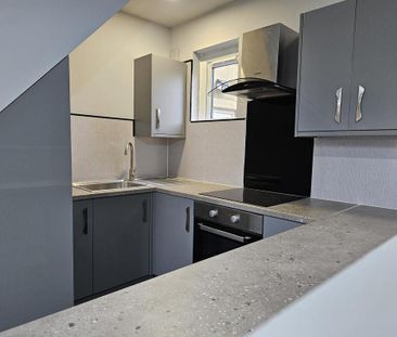 1 bedroom duplex to rent - Photo 4