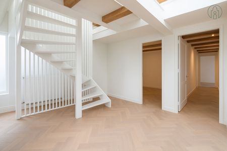 Te huur: Appartement Warmoesstraat in Amsterdam - Foto 2