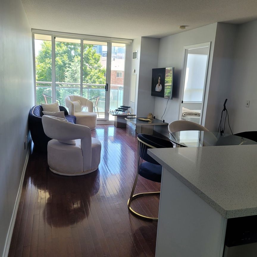 For Lease - 310 Red Maple Road Unit# 217, Richmond Hill, Ontario - Photo 1