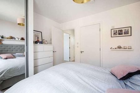 Corsican Square, Tower Hamlets, E3 - Photo 5