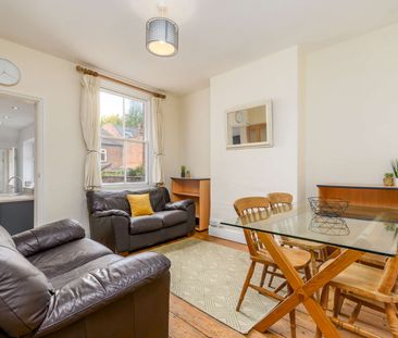 Norfolk Street Room 2 - Photo 2