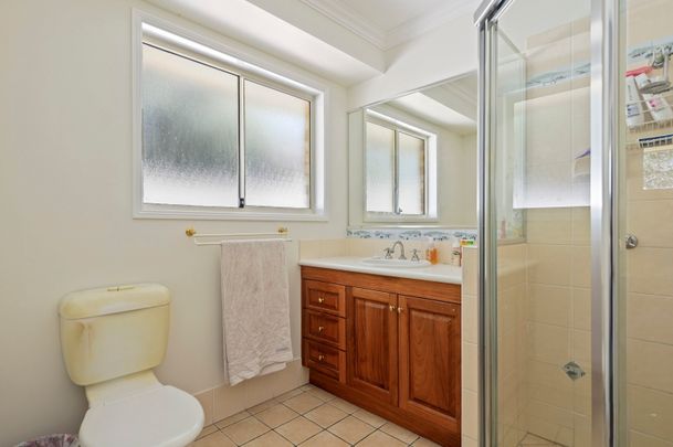 Spacious Family Home in Prime Mitchelton Location - Photo 1