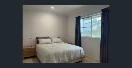 Executive Style Unit - Fully Furnished and Self-Contained - Photo 5