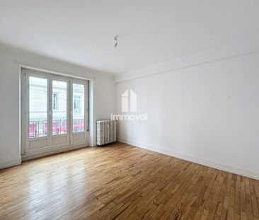 GARE - 4 Pièces de 111.15m² - Photo 3