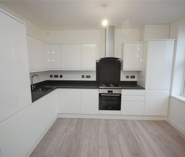 2 bedroom maisonette to rent - Photo 1