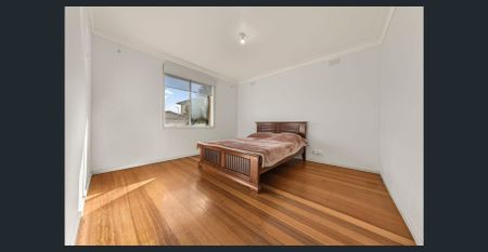 Great Size, Even Better Location! - Photo 4