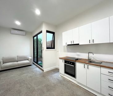 3/5 Cleveland Road, Ashwood VIC 3147 - Apartment For Rent | Domain - Photo 2