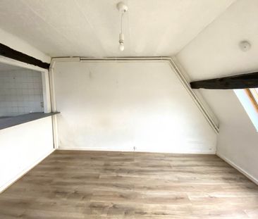 Location Appartement 1 pièce 17m² - Photo 2