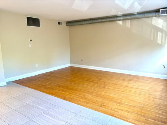 For Lease - 1207 Hurontario Street Unit# B, Mississauga, Ontario - Photo 1