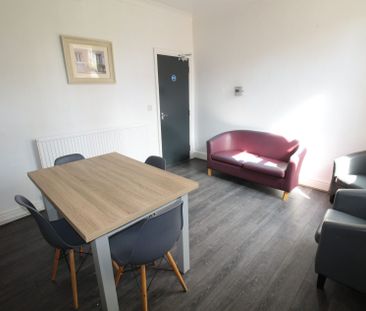 Student Accommodation 26/27, 56 Foster Street, Sincil Bank, Lincoln - Photo 2