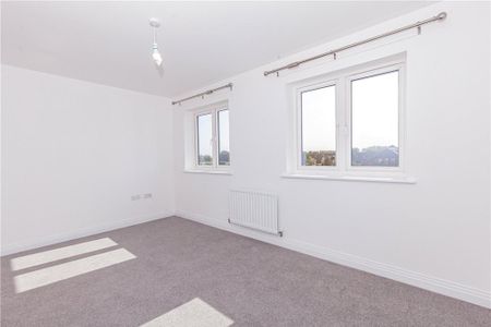 2 bedroom semi-detached house to rent - Photo 5