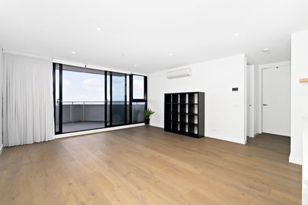 616/600 Doncaster Road, Doncaster VIC 3108 - Photo 2