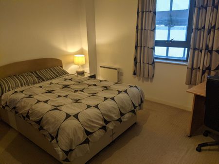 1 Bed Flat, Blantyre Street, M15 - Photo 4