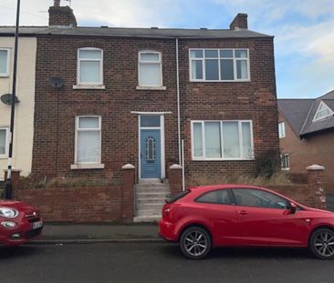 3 bedroom semi-detached house to rent - Photo 3