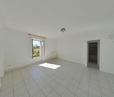 Location Appartement 3 pièces 59m² ROMANS SUR ISERE 26100 - Photo 4