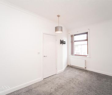 Pine Street, Haslingden, Rossendale - Photo 2