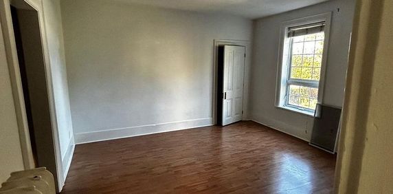 For Lease - 292 William Street Unit# 2, Oshawa, Ontario - Photo 2