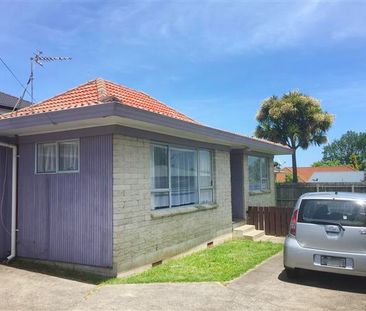 Unit 3, 32 Hayward Road, Papatoetoe, Auckland - Photo 2