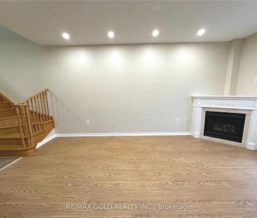For Lease - 2295 Stone Glen Crescent, Oakville, Ontario - Photo 3