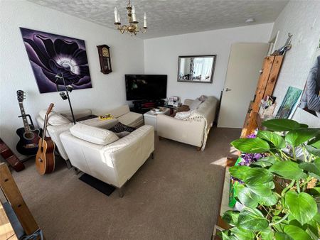 2 bedroom bungalow to rent - Photo 3