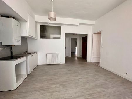 Location appartement 4 pièces, 73.86m², Perpignan - Photo 2