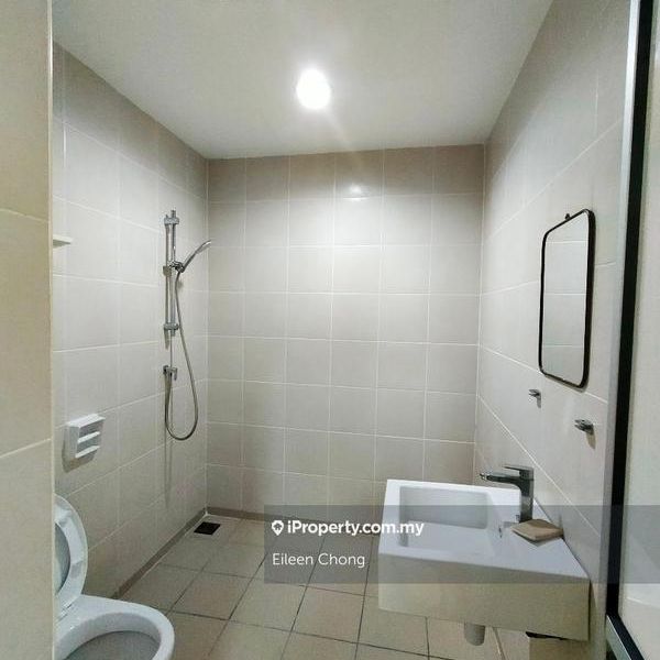 Suria Jelutong, Bukit Jelutong, Shah Alam - Foto 1