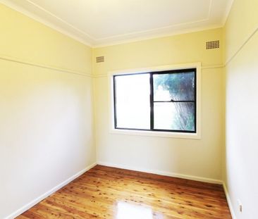 65 Gill Avenue Liverpool, NSW 2170 - Photo 2