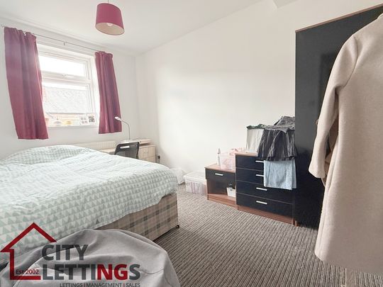 1 Bedroom Flat - Photo 1