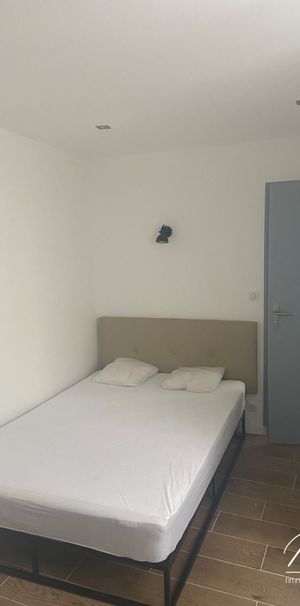 Location Appartement 2 pièces 31m² NIMES 30000 - Photo 1