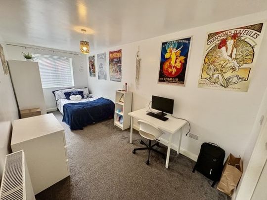 £143 pppw ** Western Boulevard **, Property for rent - Photo 1