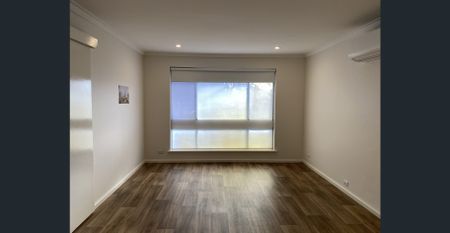 Renovated Home, Large Backyard - Photo 3