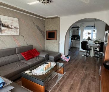 Stilvolle 3-Zimmer-Wohnung mit gehobener Ausstattung & Balkon - Photo 1