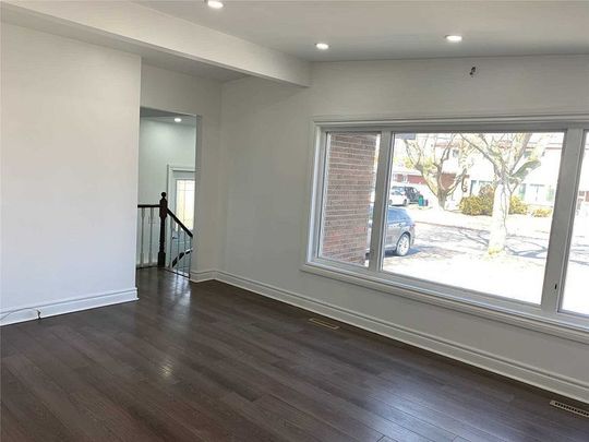 For Lease - 8 Ronaldshay Avenue, Hamilton, Ontario - Photo 1