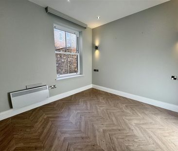 Albemarle Crescent, Scarborough - Photo 5
