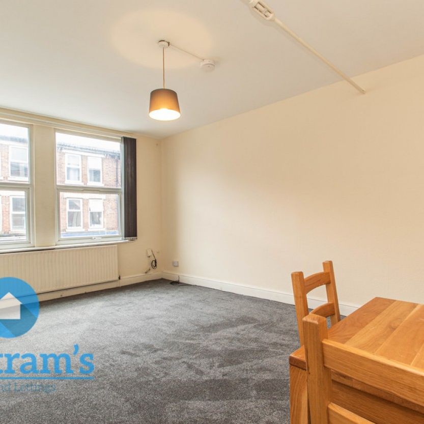 3 bed Apartment for Rent - Photo 1