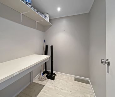 Oustanding three bedrooms with two bathrooms - Photo 4